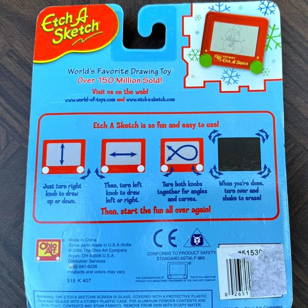 Ohio Art Pocket Etch A Sketch Holiday Edition Red Mini Drawing Toy 2008 NEW